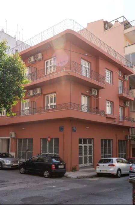 Daisy Apartment 15 Min To Acropolis Athens Luaran gambar