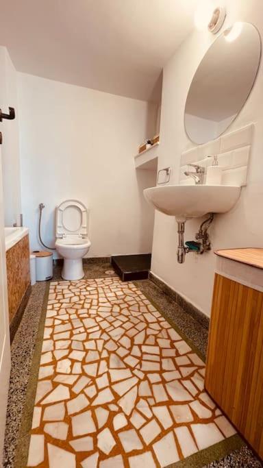 Daisy Apartment 15 Min To Acropolis Athens Luaran gambar