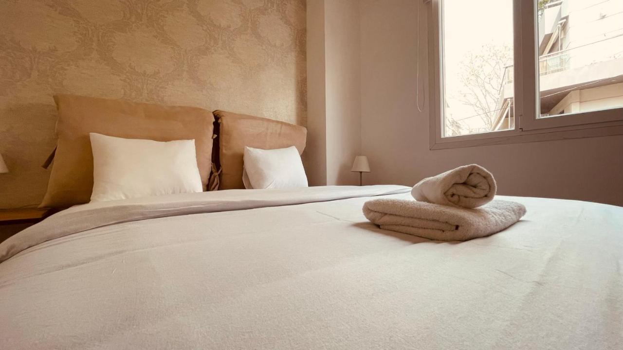 Daisy Apartment 15 Min To Acropolis Athens Luaran gambar