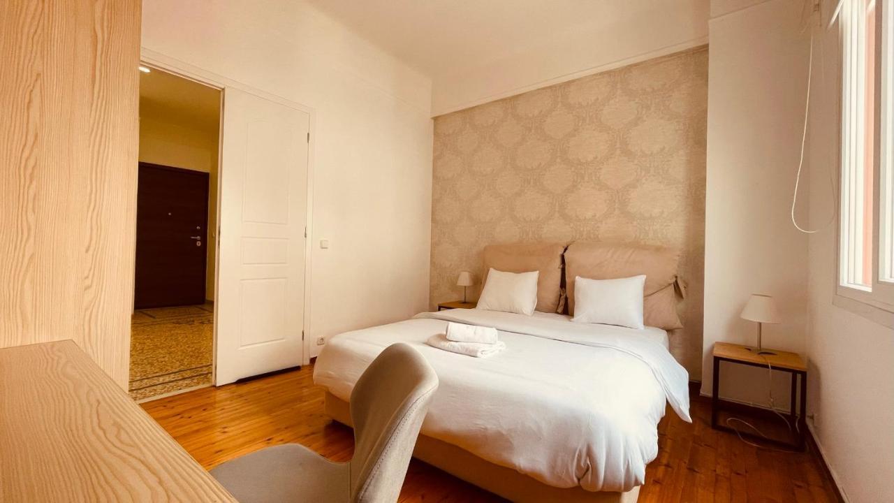 Daisy Apartment 15 Min To Acropolis Athens Luaran gambar