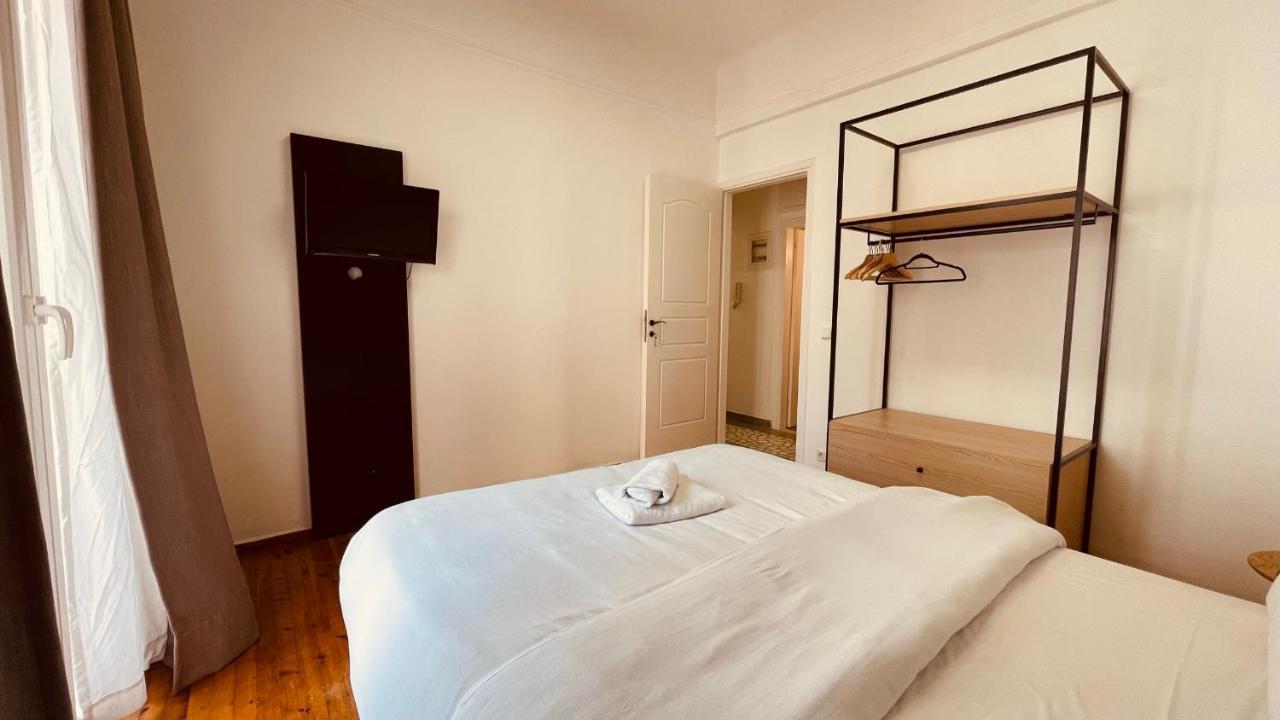 Daisy Apartment 15 Min To Acropolis Athens Luaran gambar